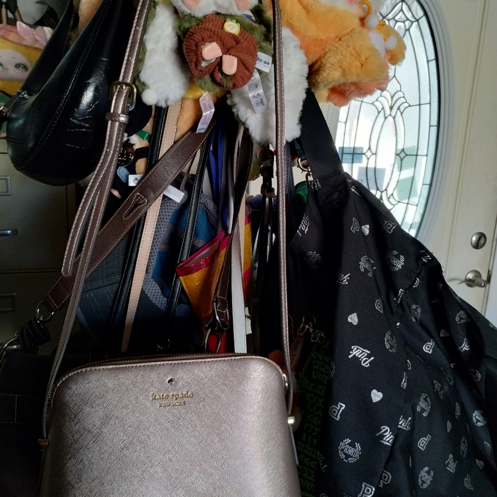 Kate Spade Metallic Lilac Purse FOR CERTAIN BUYER DO NOT BID - Picture 2 of 5